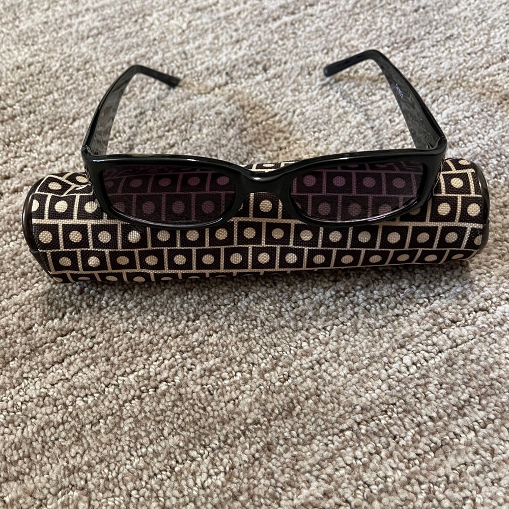 Estée Lauder Black Rectangular Sunglasses + Designer Case Excellent Condition